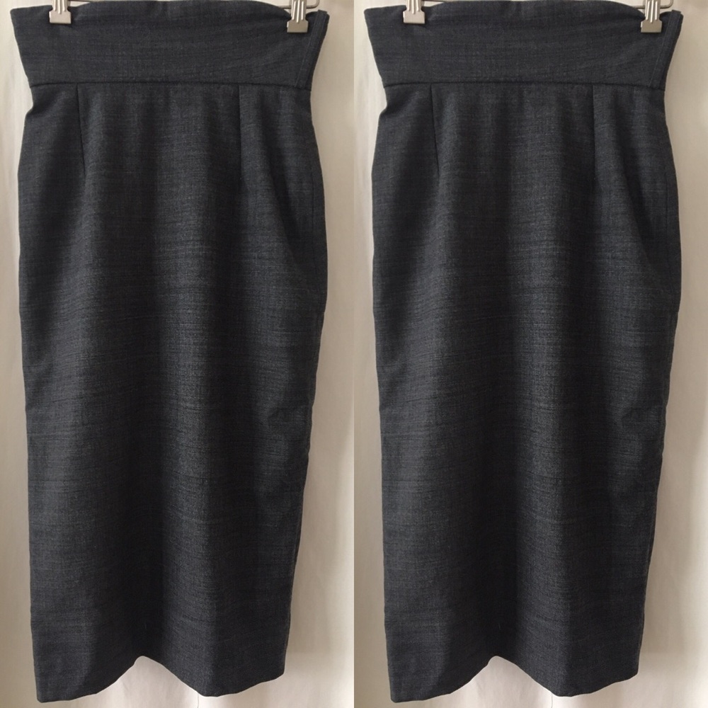 Very High-Waisted Pencil Skirt